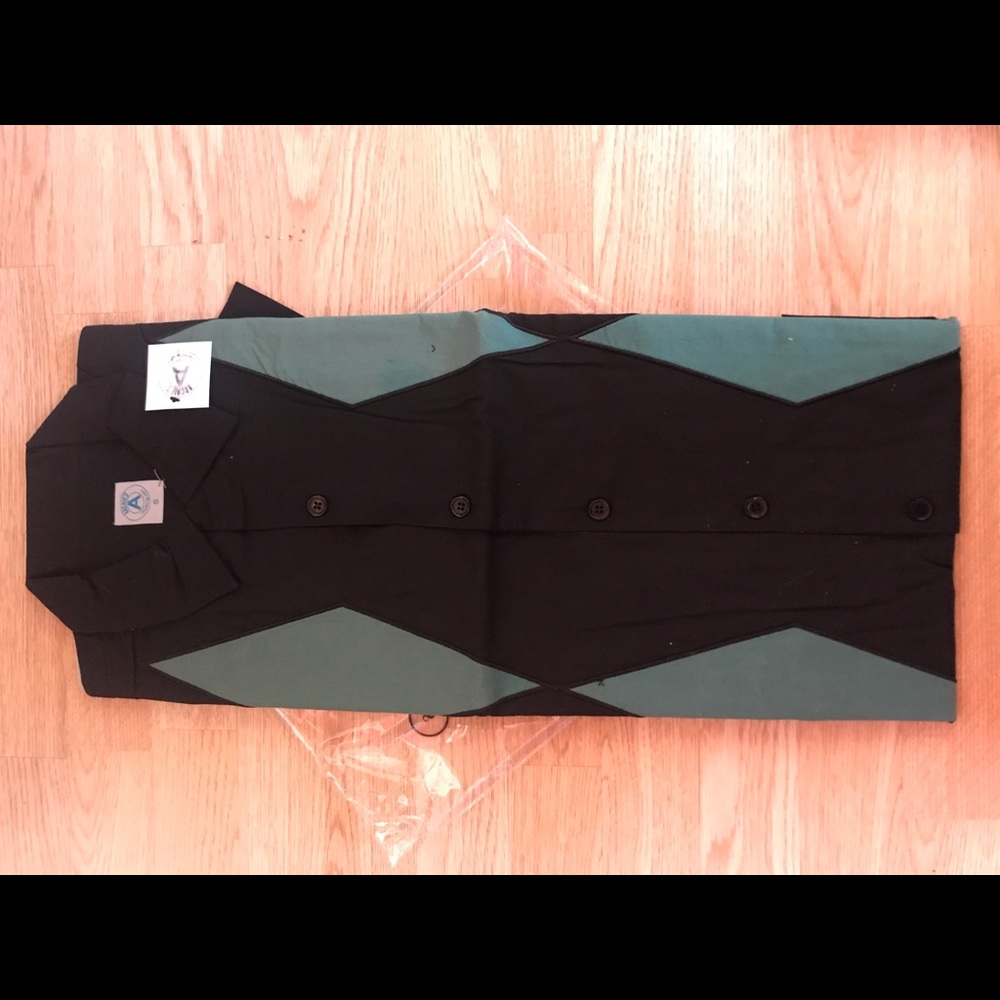 Tatyana Archie’s Bowling Shirt - Picture 4 of 5